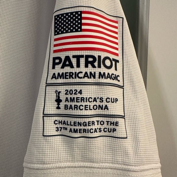 NWOT Helly Hansen New York Yacht Club American Magic Polo - Picture 5 of 7